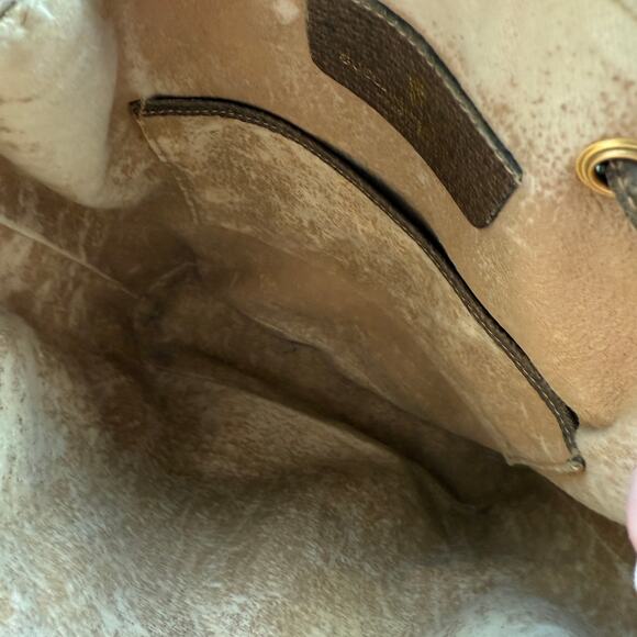 Gucci Vintage Monogram Bucket Bag. - Picture 7 of 9